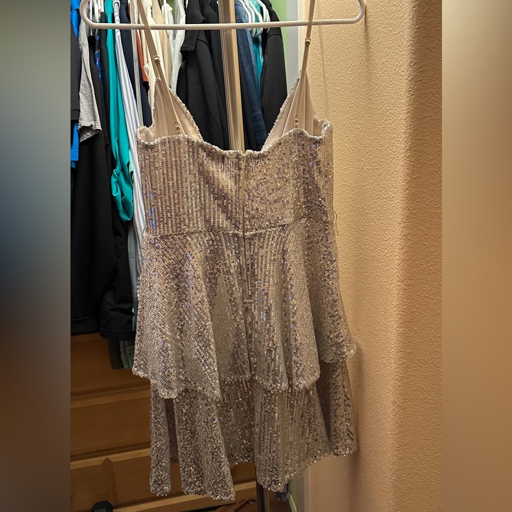 Trixxi Silver sequin dress - Picture 2 of 4